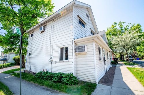 184 Prospect St, Middletown, CT 06457 exterior