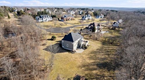 119 Pheasant Xing, Glastonbury, CT 06033 exterior