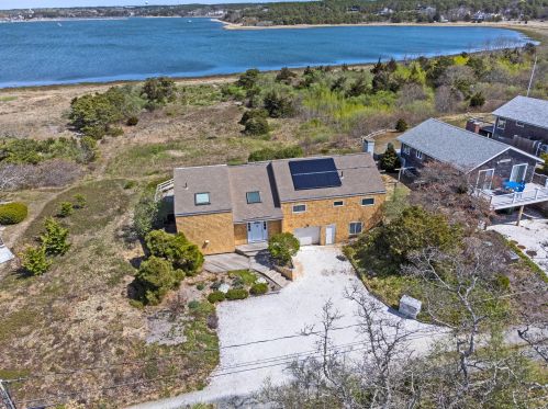 40 Ione Rd, Wellfleet, MA 02667 exterior