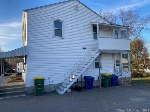 11 Houghton St, Waterbury, CT 06704 exterior