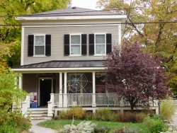 1110 Walnut St, Newton, MA 02461 exterior