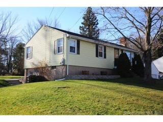 33 Shelley Rd, Middletown, CT 06457 exterior