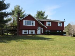 53 Lords View Ter, Richmond, VT 05477 exterior