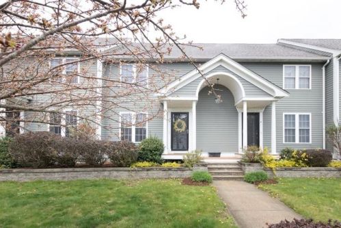 21 Webster St, Weymouth, MA 02190 exterior