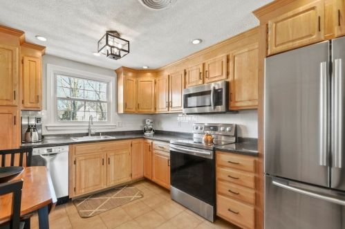 777 Lagrange St, Roxbury-Xing, MA 02132 exterior