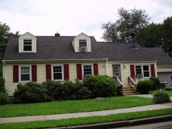 71 Elinor Rd, Newton, MA 02461 exterior