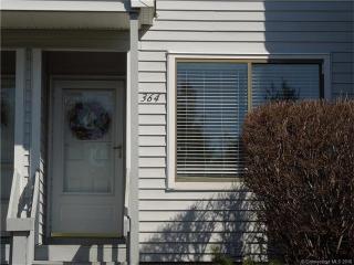 364 Cypress Rd, Hartford, CT 06111 exterior