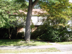 142 Aspen Ave, Newton, MA 02466 exterior