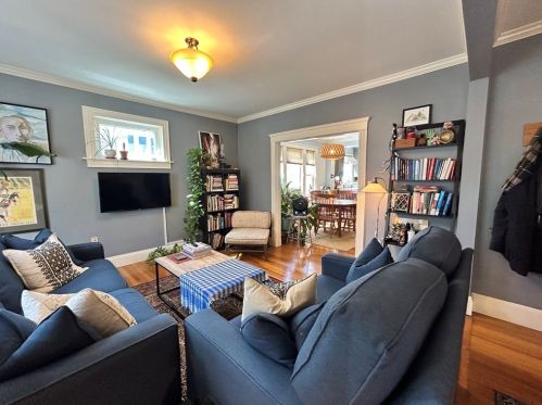 281 Forest Hills St, Roxbury-Xing, MA 02130 exterior