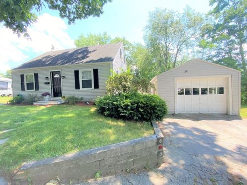 33 Lanark St, Worcester, MA 01603 exterior