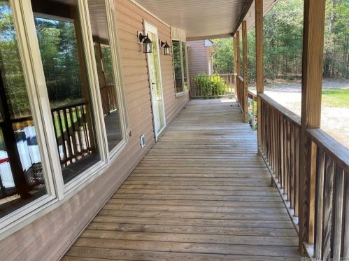 60 Demers Rd, Moosup, CT 06354 exterior