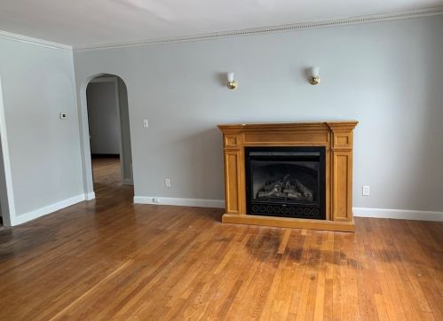 7 Daniel St, New-Bedford, MA 02745 exterior