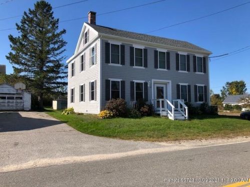 45 Main St, Machias, ME 04654 exterior