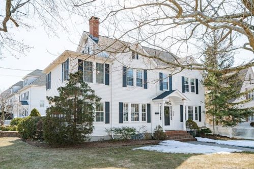 359 Fern St, Hartford, CT 06119 exterior