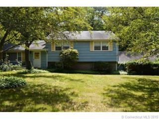 36 Barbara Ln, New-Haven, CT 06518 exterior