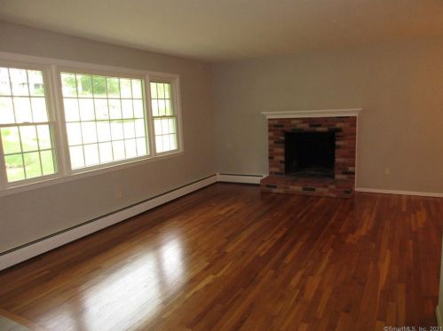38 Ridgedale Rd, Bethel, CT 06801 exterior