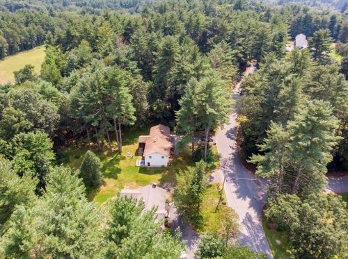 25 Spaulding St, Townsend, MA 01469 exterior