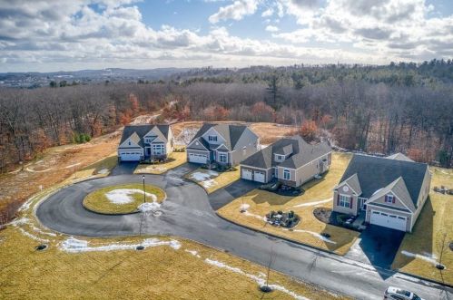 89 Pine Tree Dr, Methuen, MA 01844 exterior
