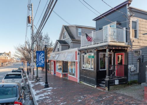 41 Old Orchard St, Old Orchard Beach, ME 04064 exterior