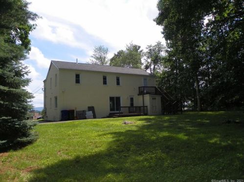865 Laning St, Southington, CT 06489 exterior