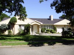 99 Wendell Rd, Newton, MA 02459 exterior