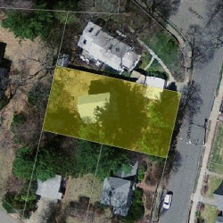 10 Crehore Dr, Newton, MA 02462 aerial view
