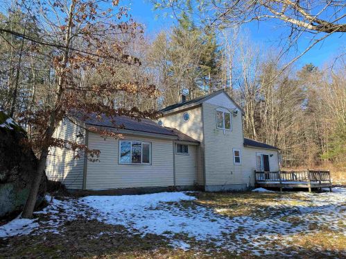 200 Bacon Rd, Henniker, NH 03242 exterior