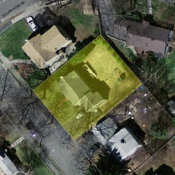 10 Pierrepont Rd, Newton, MA 02462 aerial view