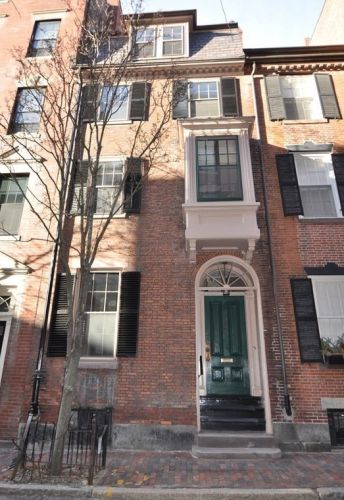 83 Myrtle St, Roxbury-Xing, MA 02114 exterior