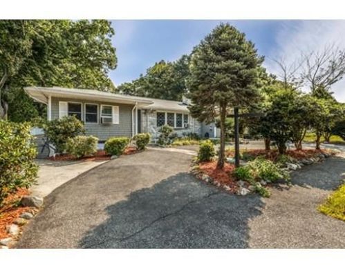 35 Winford Way, Medford, MA 02155 exterior