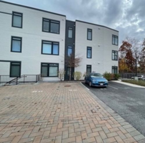4945 Washington St, Roxbury Xing, MA 02132 exterior