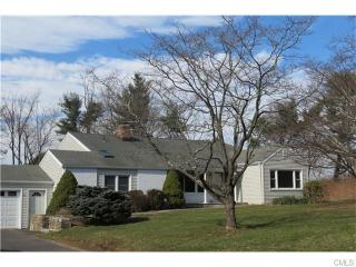 12 Thistle Ln, Wilton, CT 06897 exterior