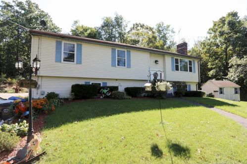 14 Phelps Rd, East Windsor, CT 06088 exterior