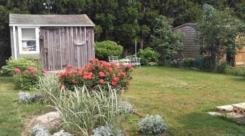 13 Sound Breeze Ave, Groton, CT 06340 exterior