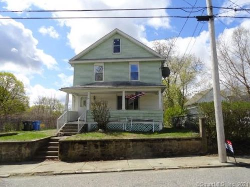 158 Mount Pleasant St, Norwich, CT 06360 exterior