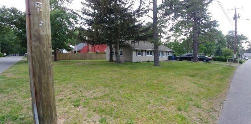 45 Emerald Rd, Springfield, MA 01119 exterior