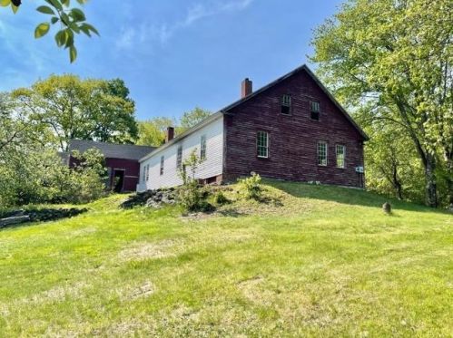 185 Marsh Rd, Wakefield, NH 03887 exterior