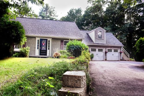 220 Clark Rd, Wells, ME 04090 exterior