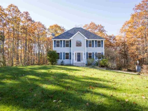 19 Wintergreen Dr, Barrington, NH 03825 exterior