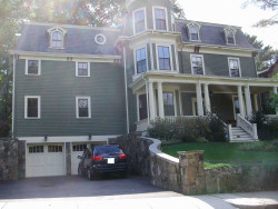 302 Mount Vernon St, Newton, MA 02465 exterior