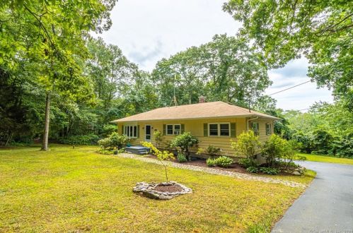 43 Plants Dam Rd, East Lyme, CT 06333 exterior