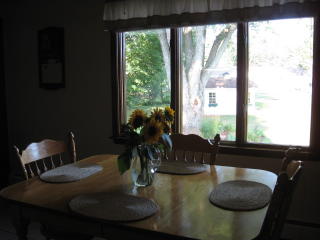 75 Pond Side Dr, Hartford, CT 06109 exterior