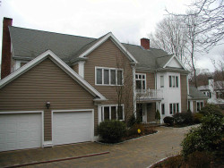 432 Chestnut St, Newton, MA 02468 exterior