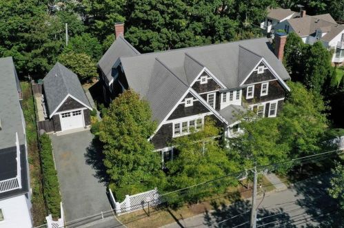 138 Webster St, Newport, RI 02840 exterior