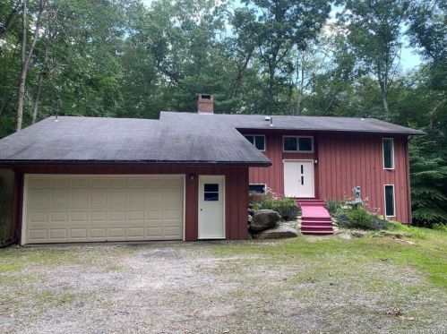 96 Sawmill Brook Ln, North Windham, CT 06250 exterior