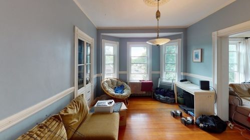 753 Boylston St, Roxbury-Xing, MA 02467 exterior