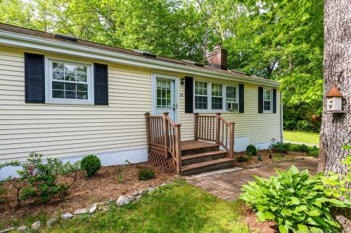 34 Spafford Dr, Exeter, CT 06249 exterior