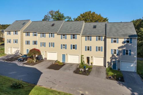 39 Fords Landing Dr, Dover, NH 03820 exterior