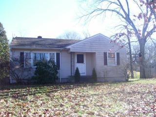 127 River St, Moosup, CT 06354 exterior