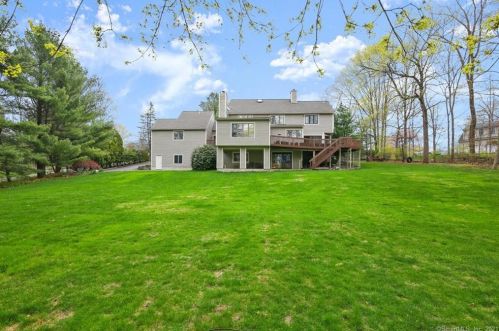 288 Hoyt Farm Rd, New-Canaan, CT 06840 exterior